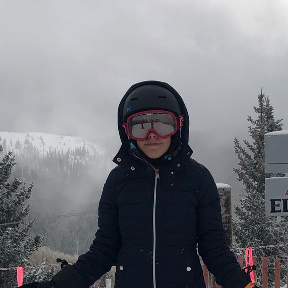 Meet your Posher, Ashley - Picture 1 of 1